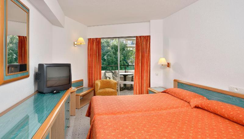 Sol Puerto Marina Aparthotel Torremolinos Cameră foto