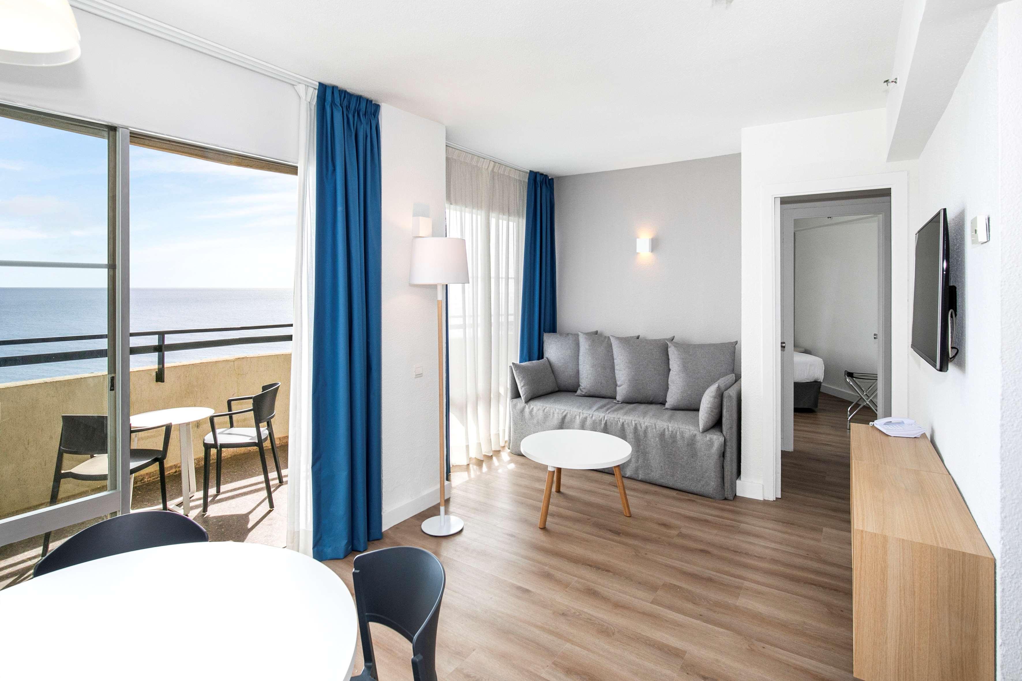 Sol Puerto Marina Aparthotel Torremolinos Exterior foto