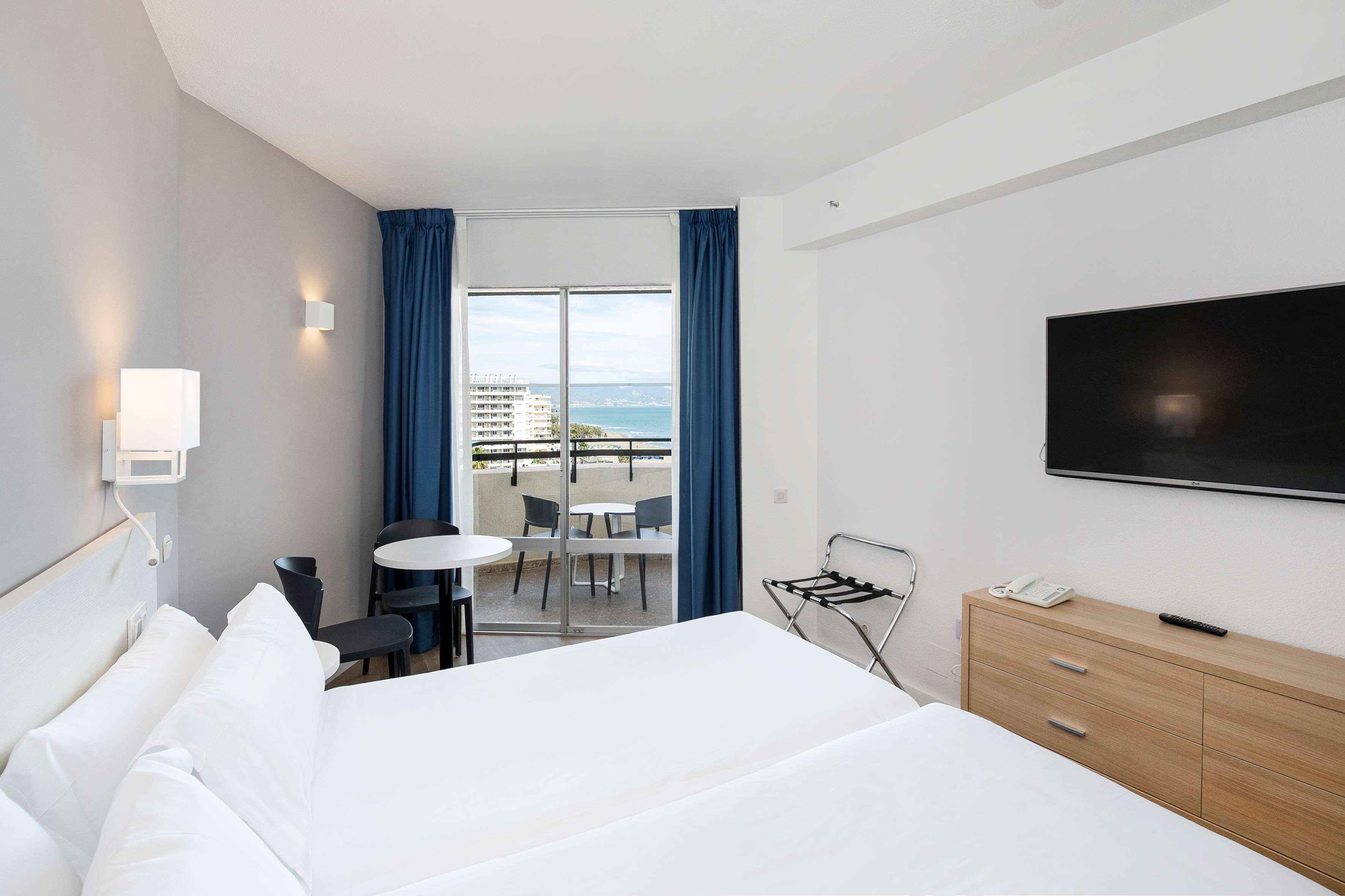 Sol Puerto Marina Aparthotel Torremolinos Exterior foto