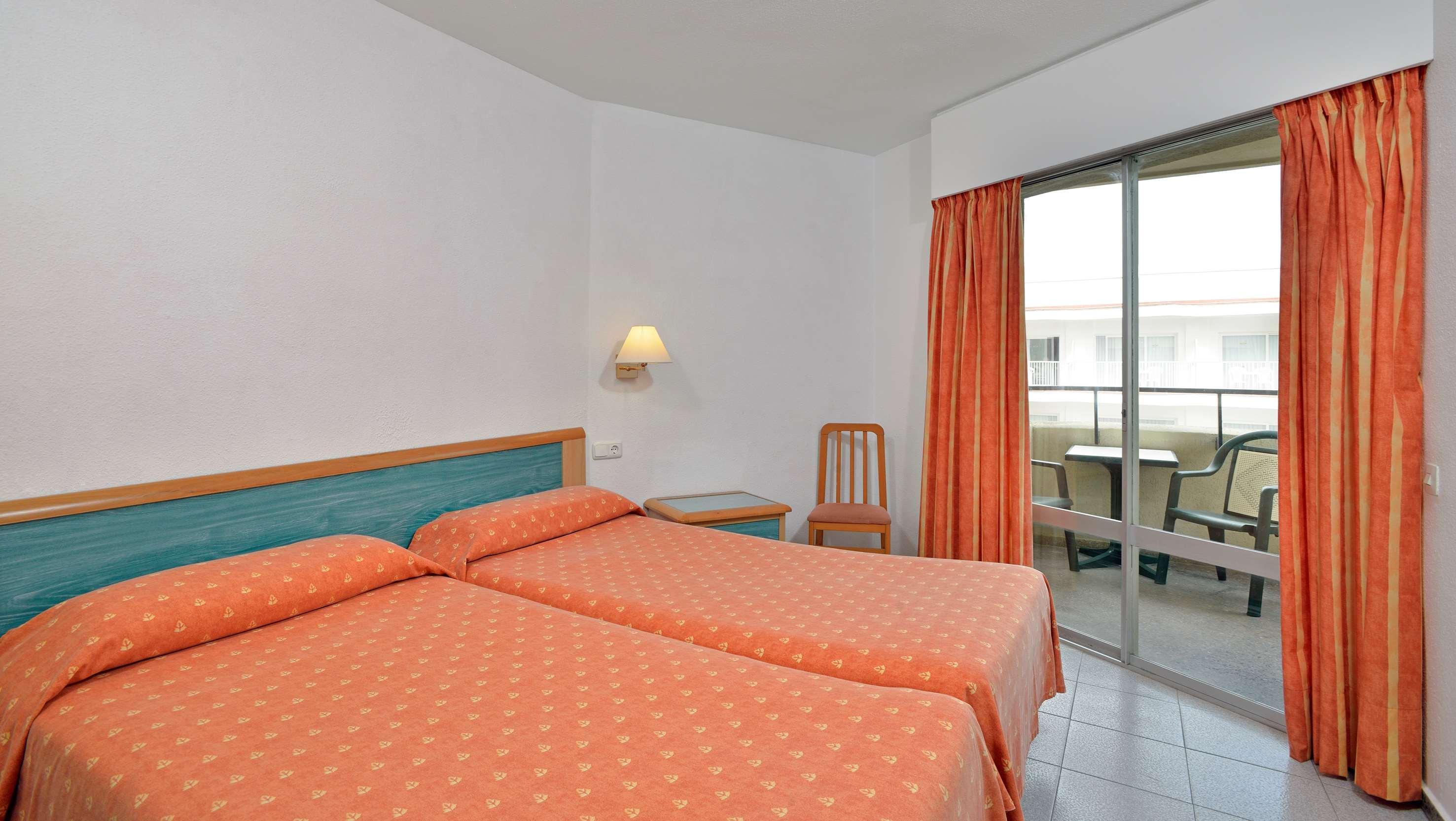 Sol Puerto Marina Aparthotel Torremolinos Exterior foto