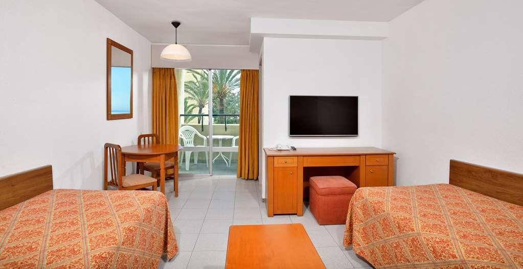 Sol Puerto Marina Aparthotel Torremolinos Cameră foto