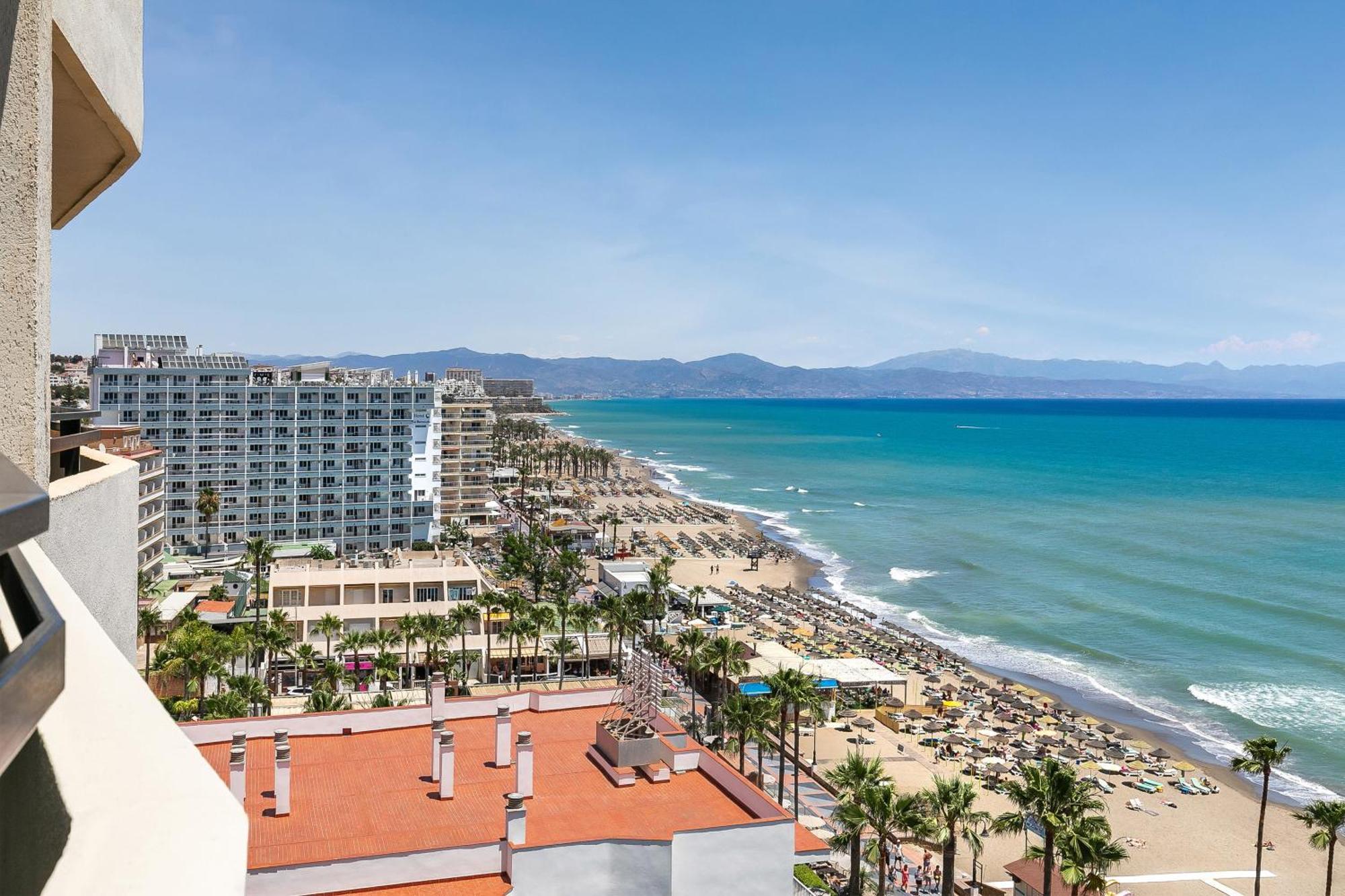 Sol Puerto Marina Aparthotel Torremolinos Exterior foto