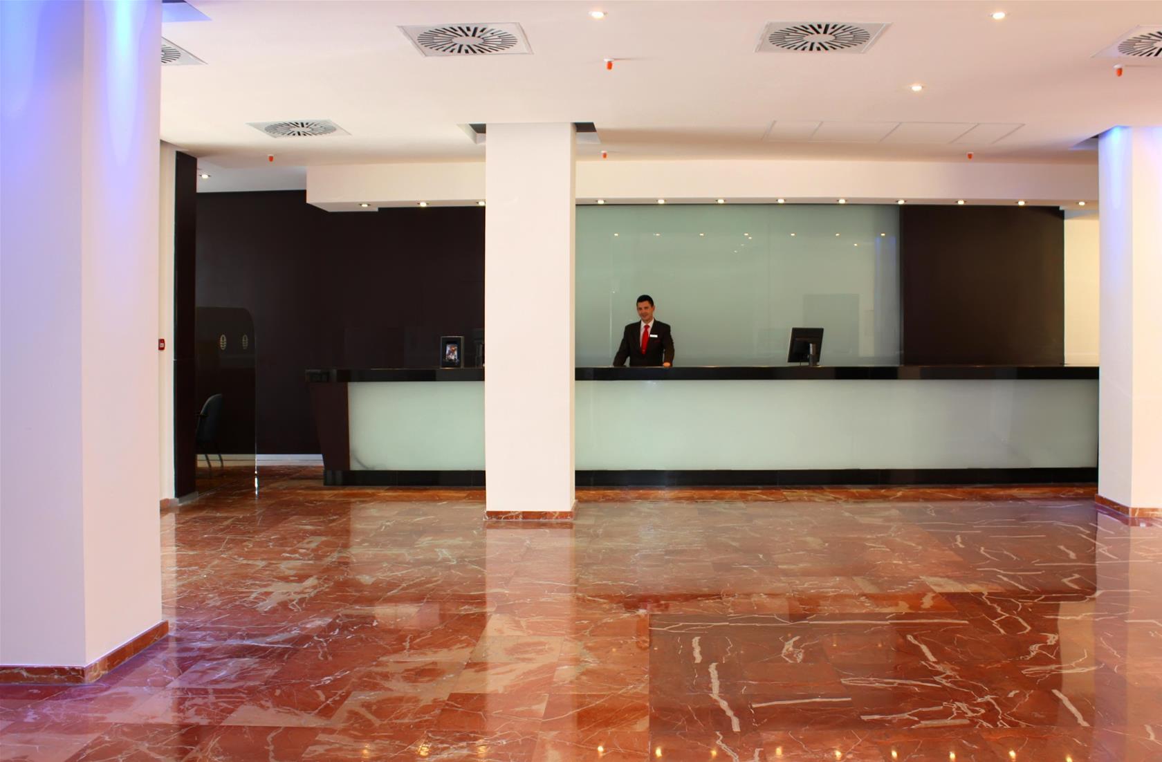 Sol Puerto Marina Aparthotel Torremolinos Exterior foto